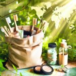 Sustainable Travel Packing: Eco-Friendly Tips for Your Cosmetics Bag